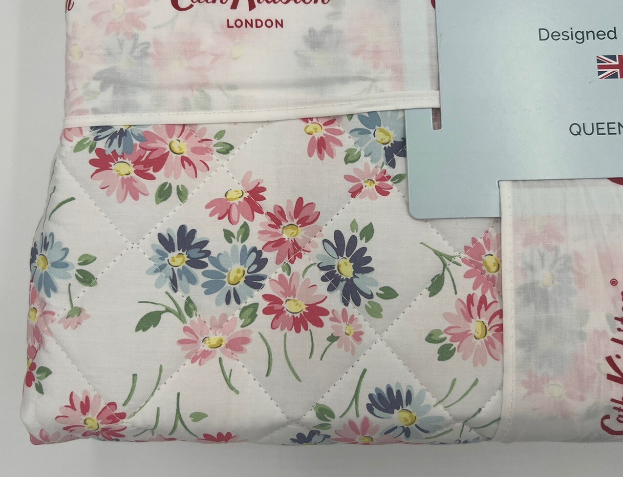 Cath Kidston Queen Quilt, Daisy Bouquet - Pink, 100% Cotton Percale, Floral