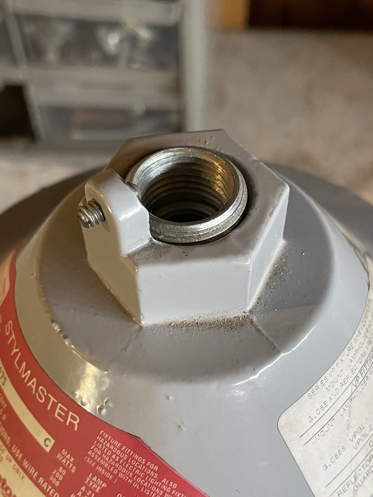 APPLETON STYLMASTER VPA75 EXPLOSION PROOF HURRICANE LIGHT