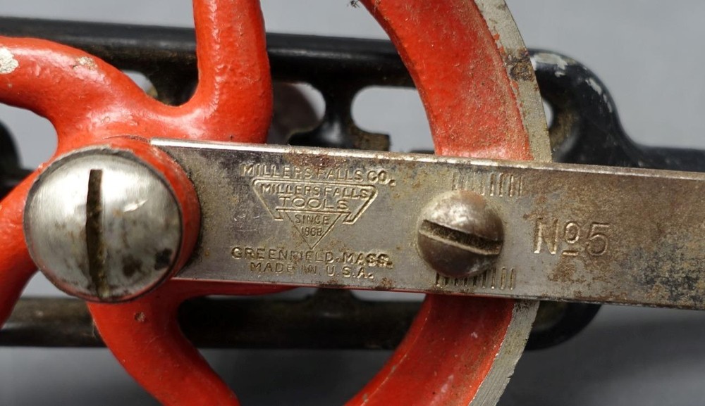 Millers Falls Manual Drill Tool Egg Beater No. 5 Handle Compartment Holds Bits