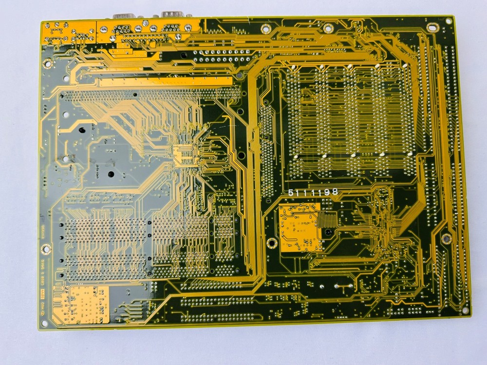 Soyo SY-6BA Motherboard