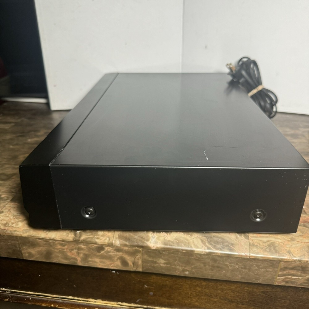 Panasonic DVD-RV30 Video DVD / CD / Player. TESTED & WORKING