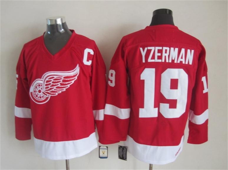 #19 Steve Yzerman Jersey Retro Red