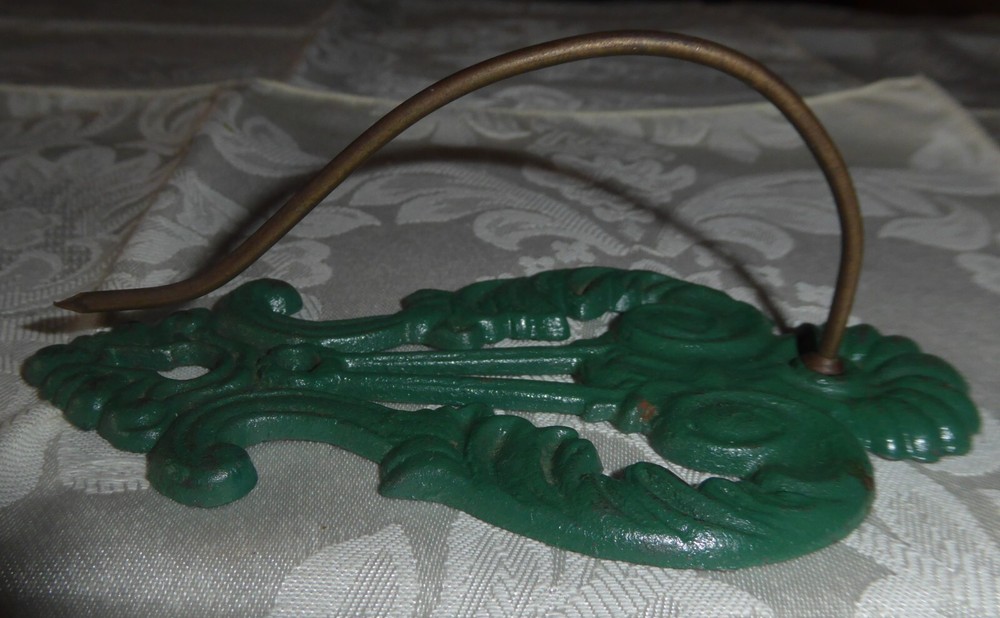 Vintage Wall Hook with Scroll Design