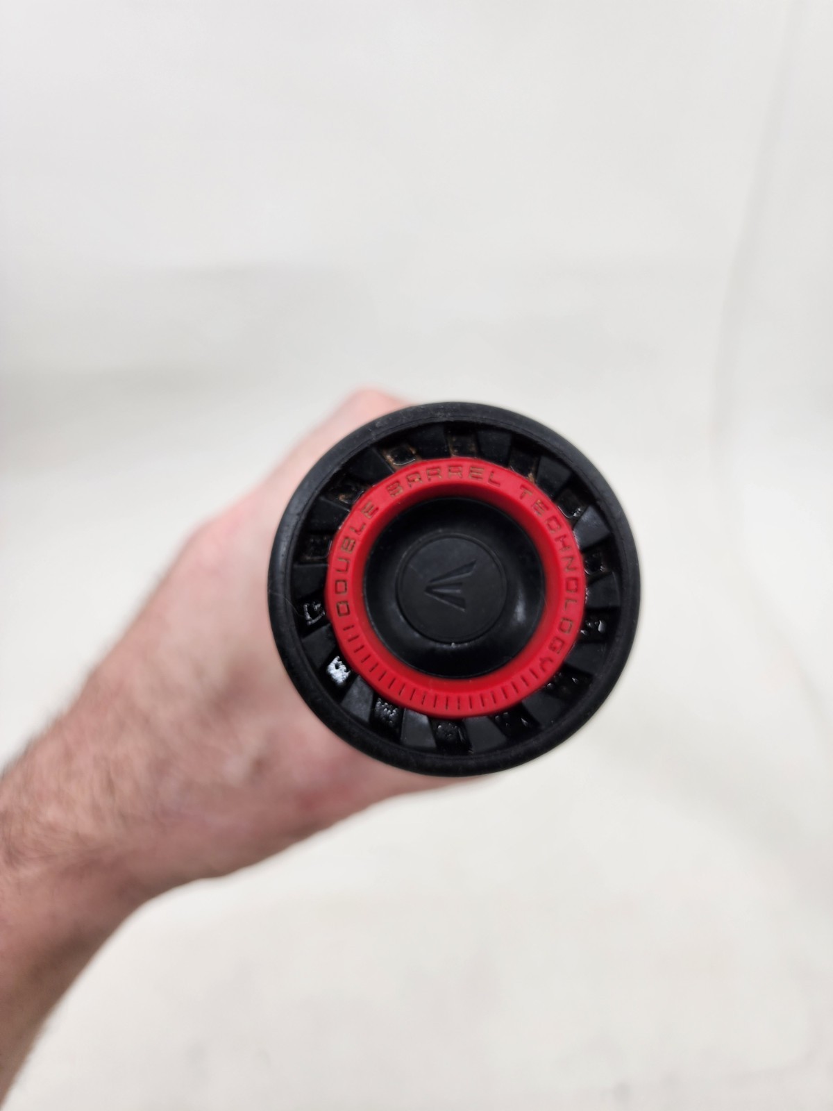 Easton Ghost Advanced -11 29/18 Fastpitch Softball Bat Black/Red EFP4GHAD11