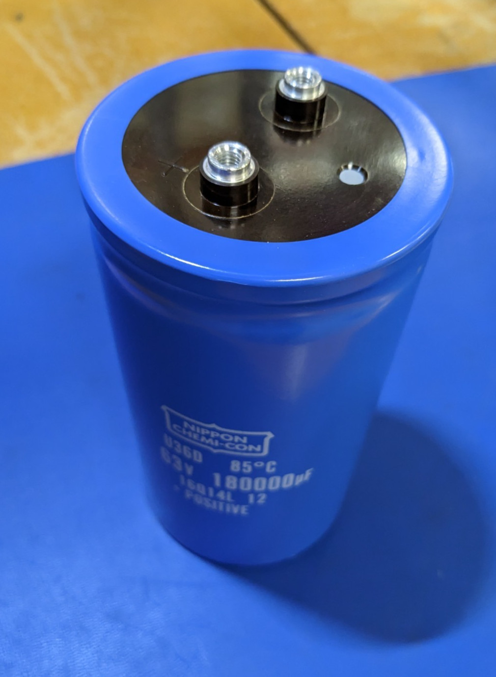 180000uf 63v electrolytic aluminum capacitor can E36D630HPN184MEE3M CHEMICON
