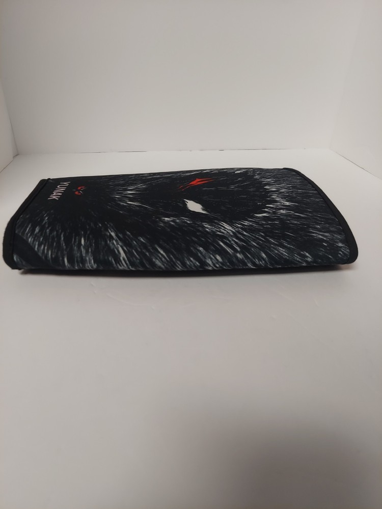 Yanuk Berserk Eclipse Single Knee Sleeve