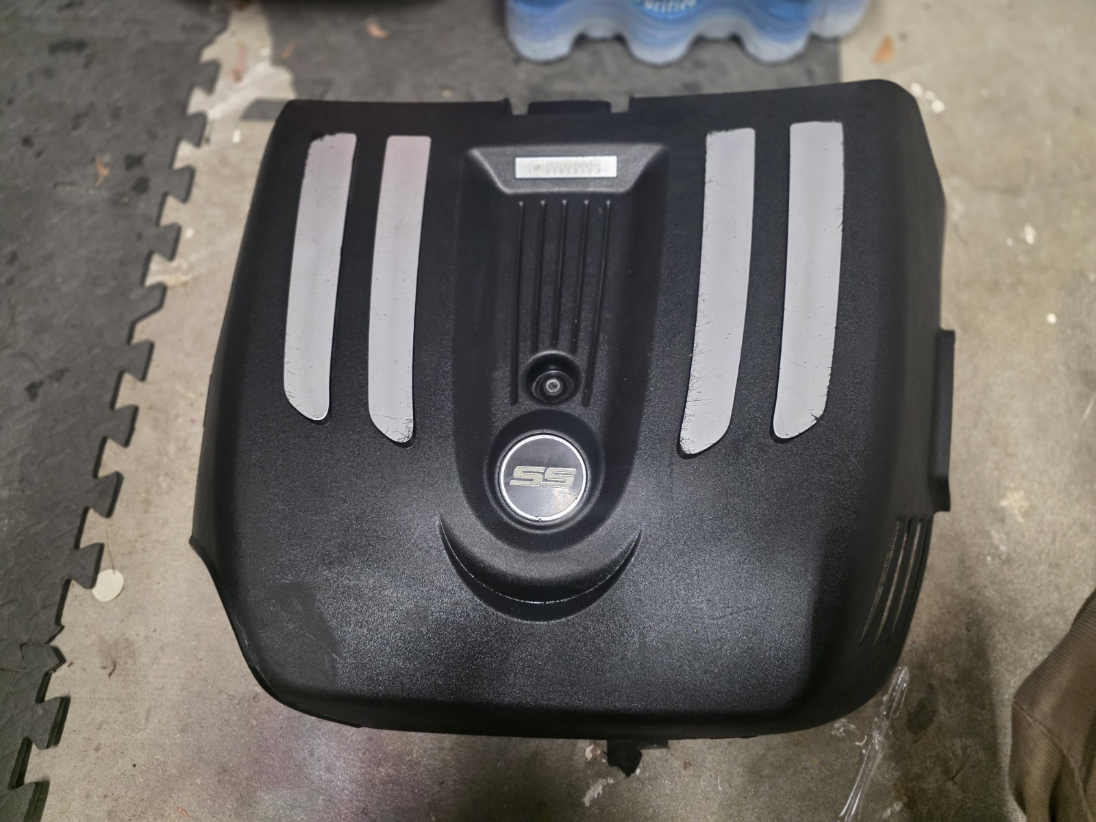 Trailblazer Ss Tbss Engine Cover 6.0L V8