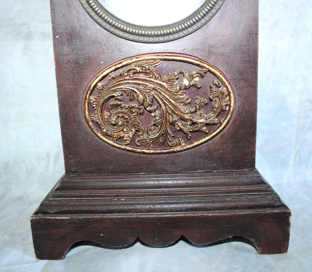 Three Hands Corp. Mantel Clock Style Clock WORKS!