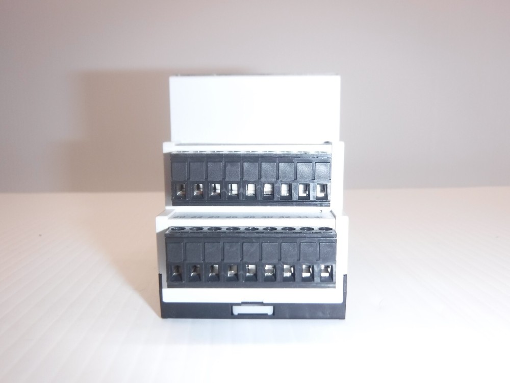 Neutronics DTX 832 Gas Analyzer