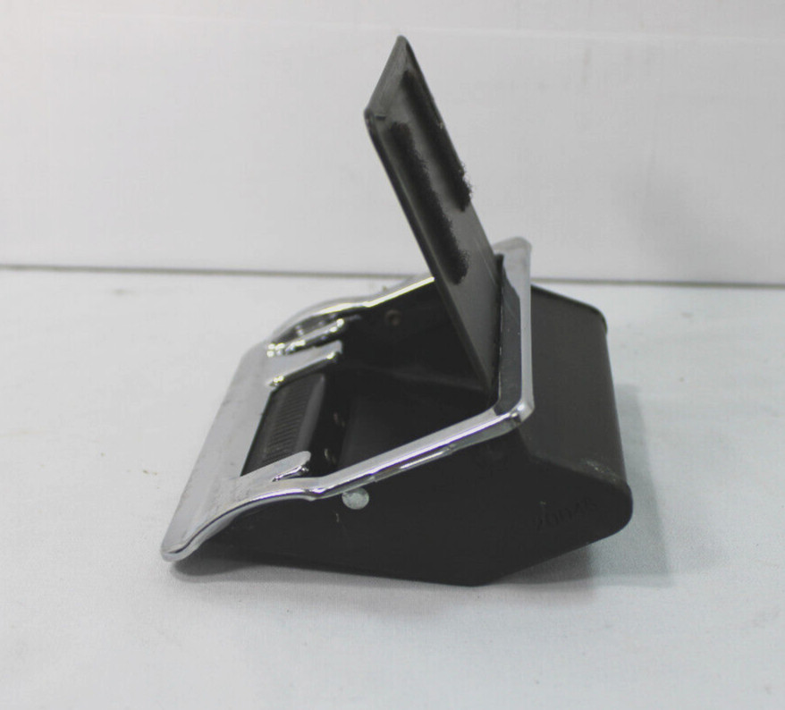 1988-1992 BUICK REGAL ASHTRAY WITH WORKING LIGHTER FRONT DASHBOARD DASH