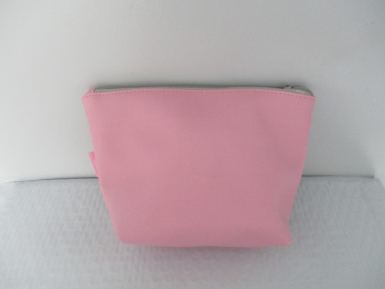 Disney The Aristocats Marie Pink Bonjour Cosmetic Bag NWT