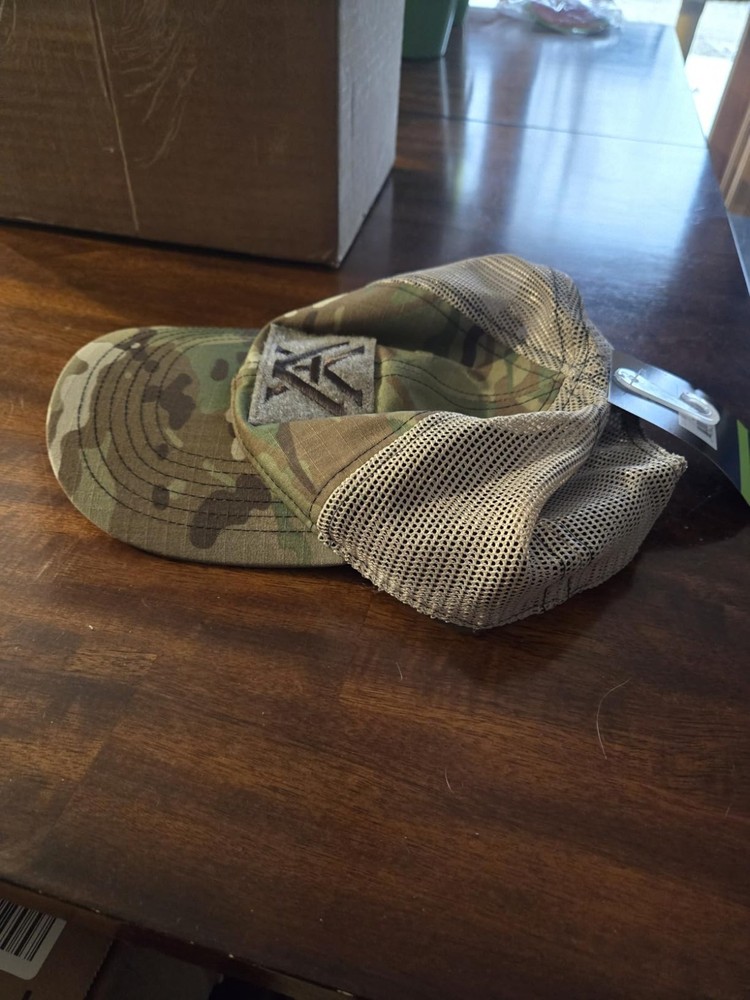 Breathable Mesh Snapback Hat