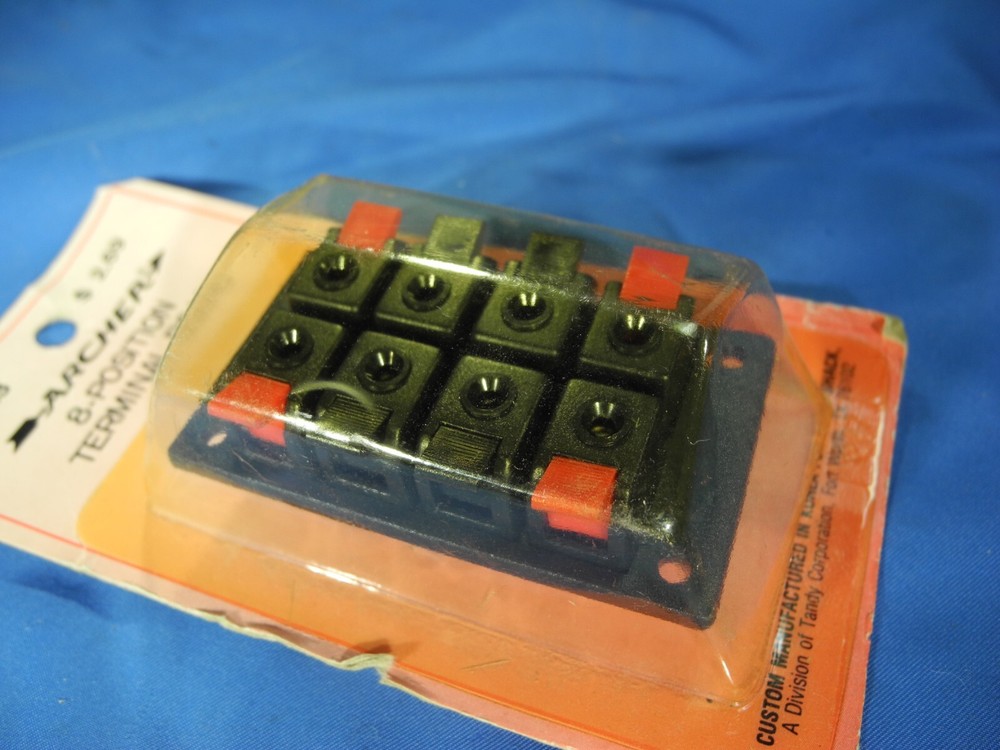 Radioshack 8-position speaker terminal 274-623