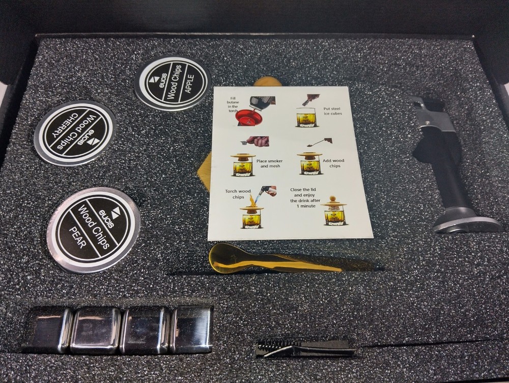 EUCIS Cocktail Smoker Kit New