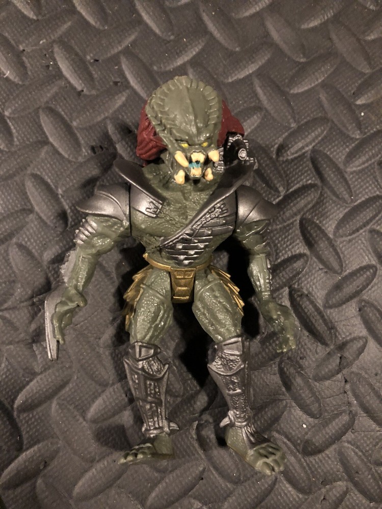 predator action figure