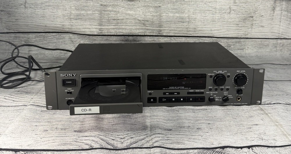 Sony CDR-W33 Professional CD Recorder READ DESCRIPTION