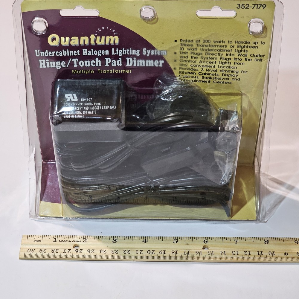 Quantum Lighting Undercabinet Halogen Lighting System Touchpad Dimmer 352-7179