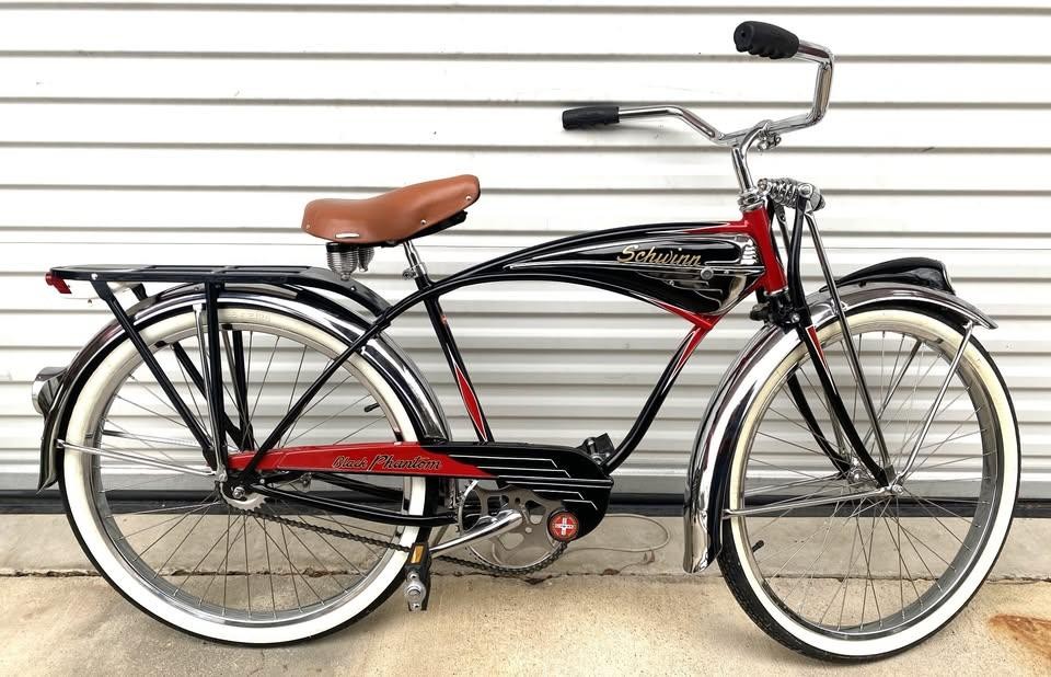 NOS 1995 Schwinn 100th Anniversary BLACK PHANTOM bicycle