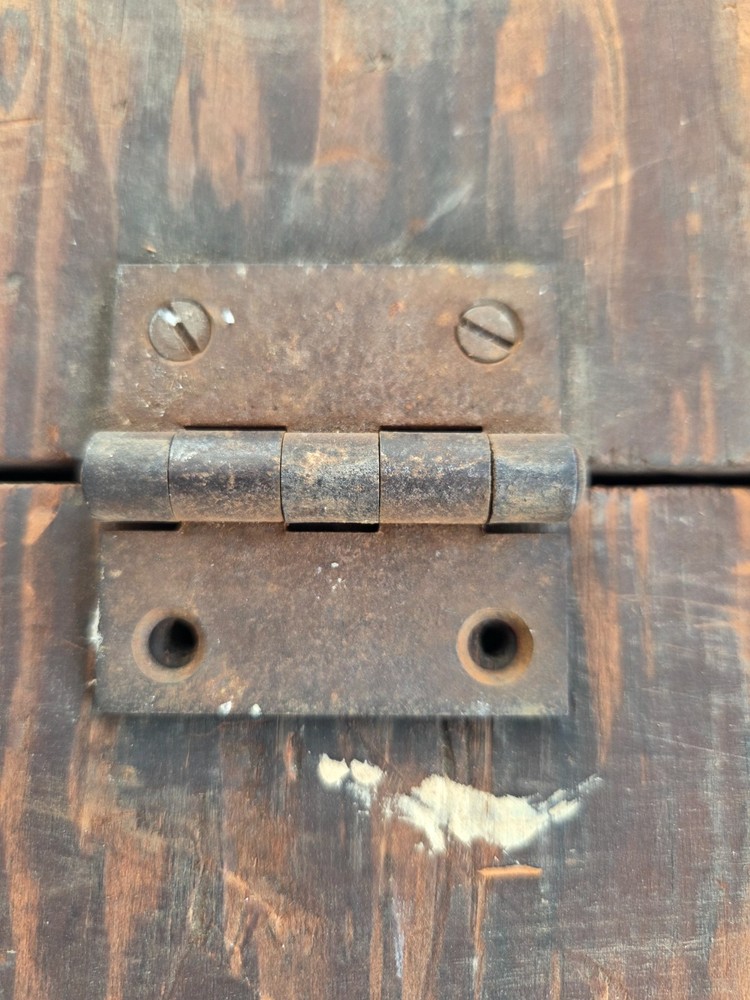VINTAGE CARPENTER TOOL BOX