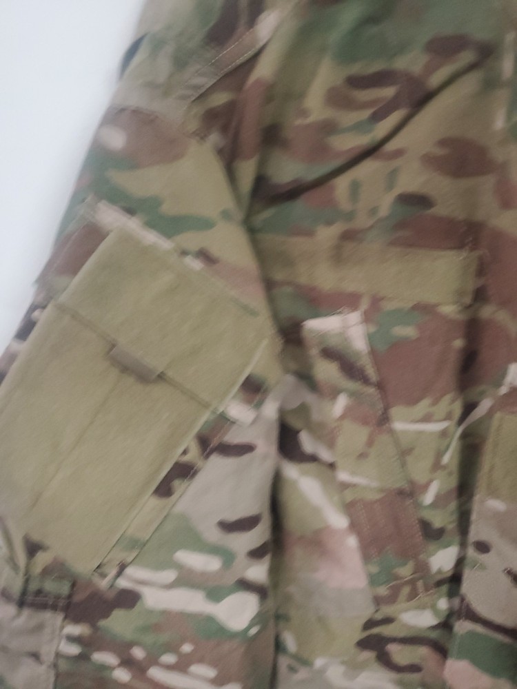 Medium Regular US ARMY ISSUE MULTICAM - FLAME RESISTANT jacket top new Tags