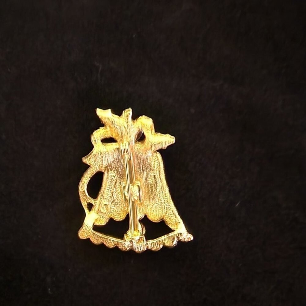 Vintage Christmas Bell Brooch Gerry's Signed
