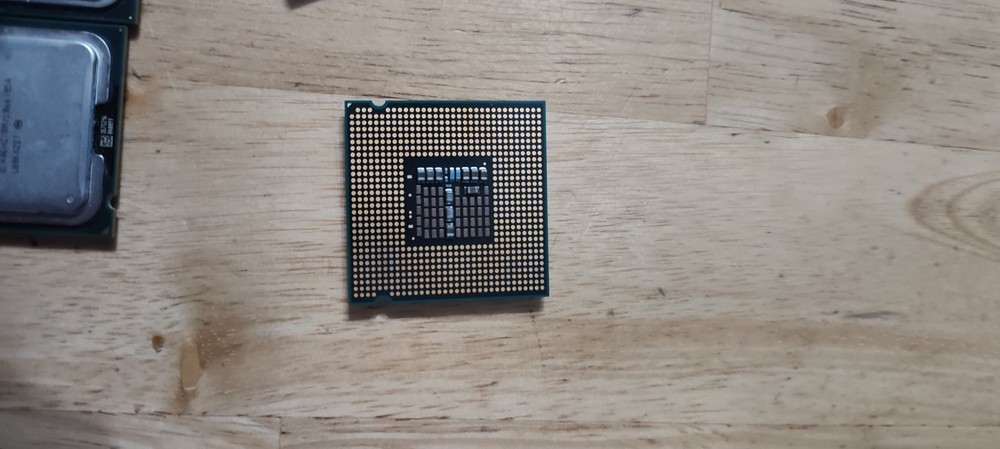 Intel Core 2 Quad Q6600 SLACR 2.40GHz LGA775 8MB L2 Cache CPU Processor
