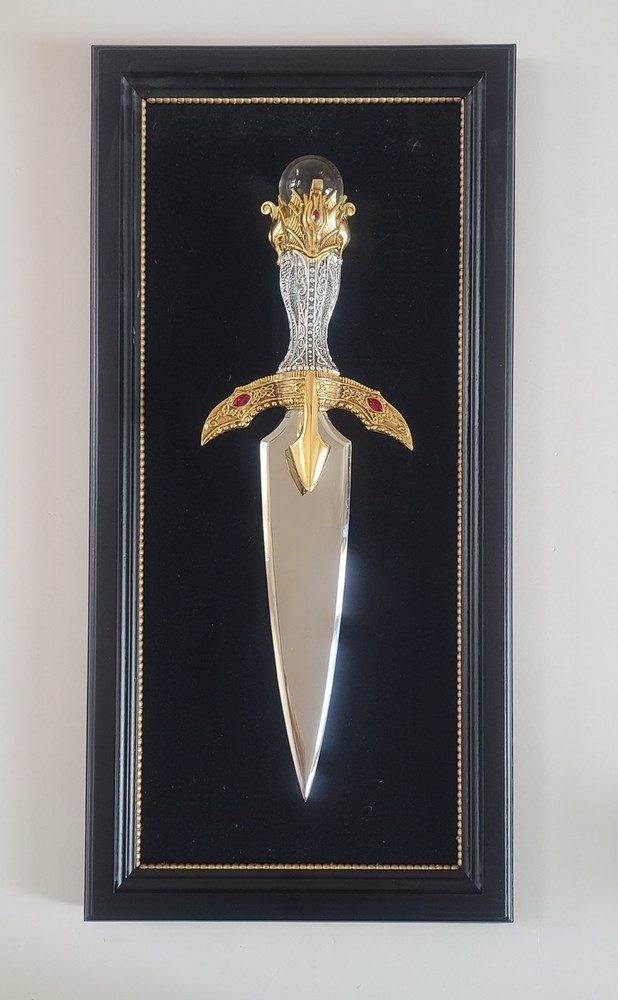 Franklin Mint King Arthur's Dagger with display frame, plus Certificate