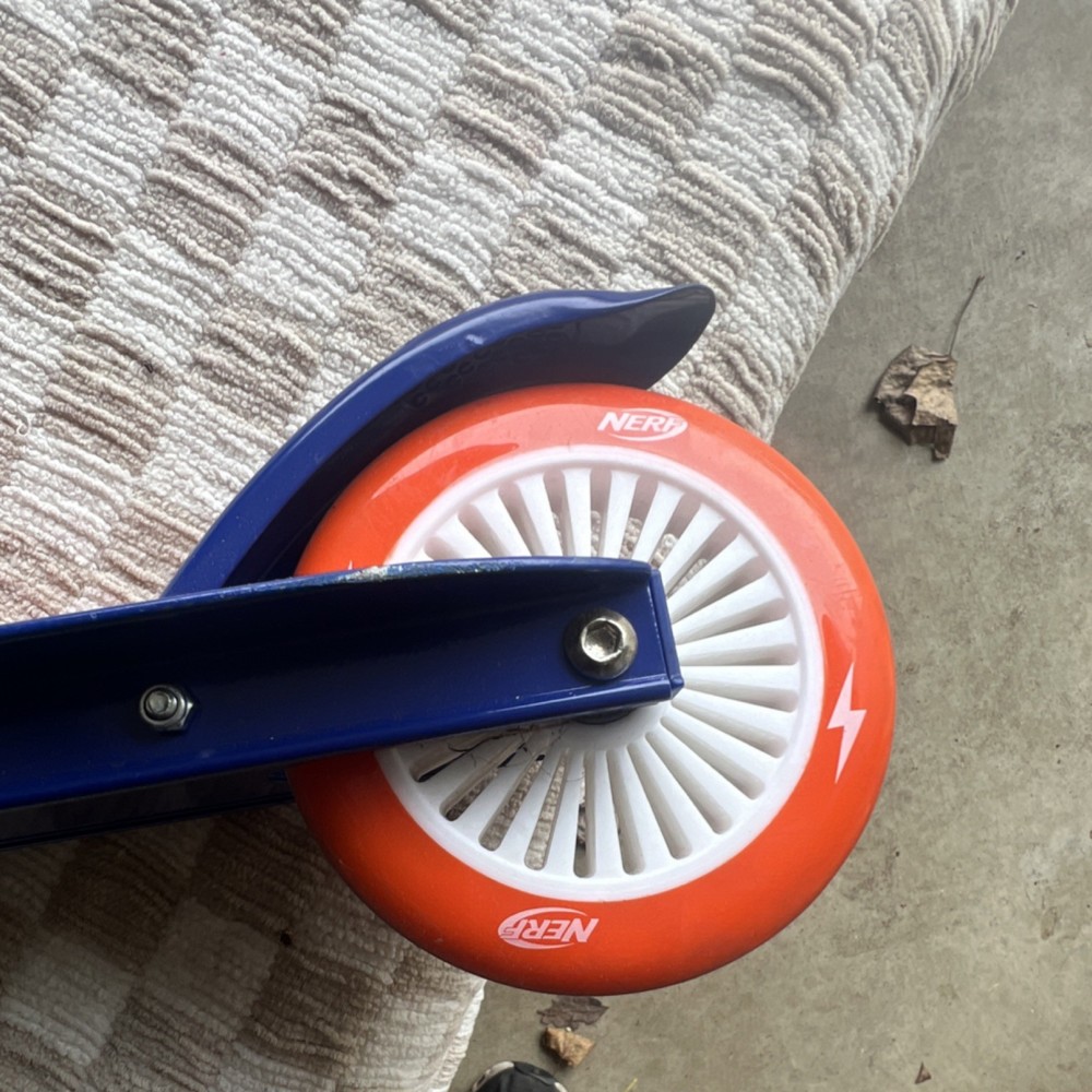 NERF Blaster 2.0 Scooter - (NF33130B-MF)