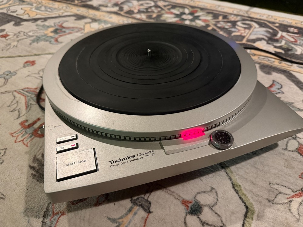 Technics SP-25 turntable