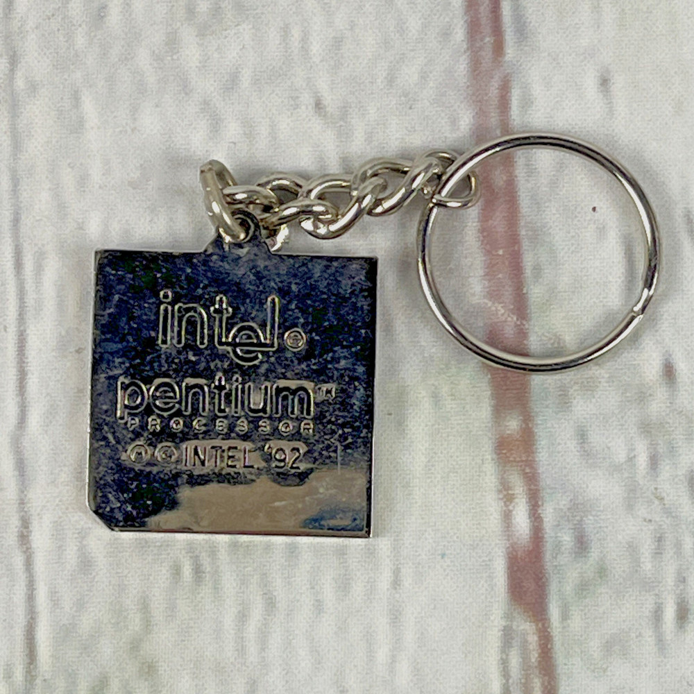 Vtg 1992 Intel Pentium Processor Prototype Keychain with Microchip 1.25"