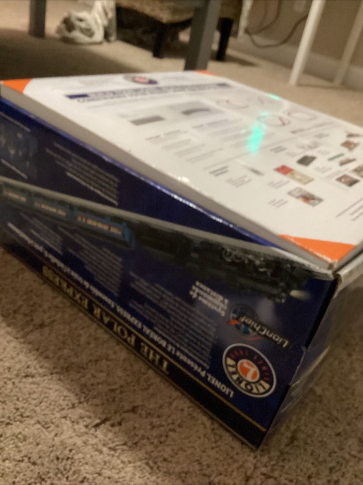 Lionel Polar Express Train Set Used