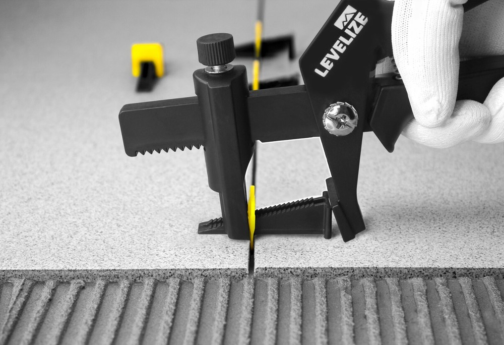 Lippage Tile Leveling System - Clips, Reusable Wedges and Installation Tool