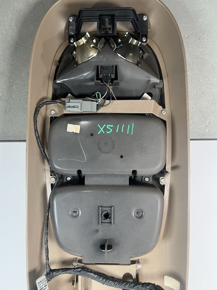 1997-2003 Ford Excursion Expedition Overhead Console Dome Light Beige Brown READ