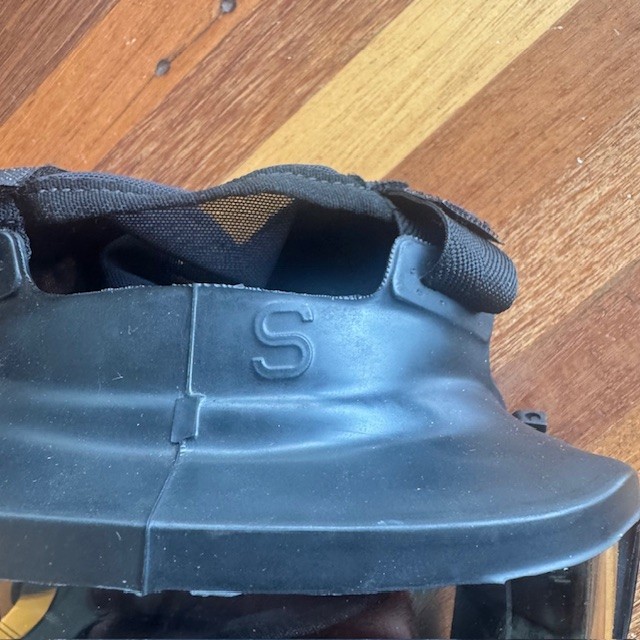 AVON C-50 PROTECTIVE GAS MASK SIZE Small