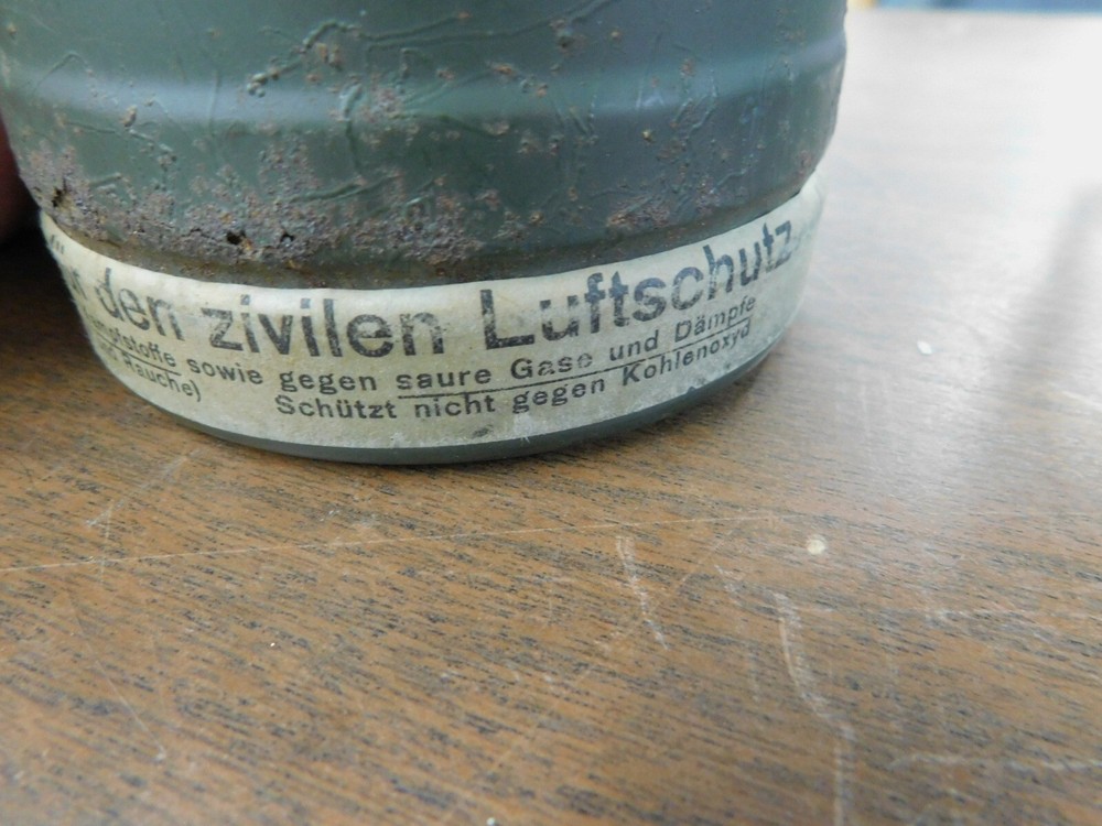 WWII Luftschutz Gas Mask with extras