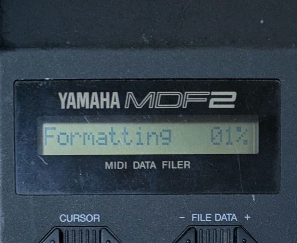Yamaha MDF2 MIDI Data Filer Recorder Storage Sequencer Interface Hardware MIJ