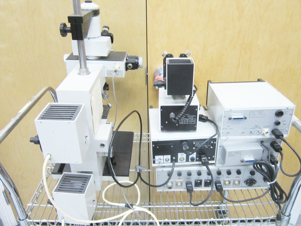 VICKERS INSTRUMENTS MICROCAM FIBRE LAUNCH ILLUMINATOR MICROSCOPE