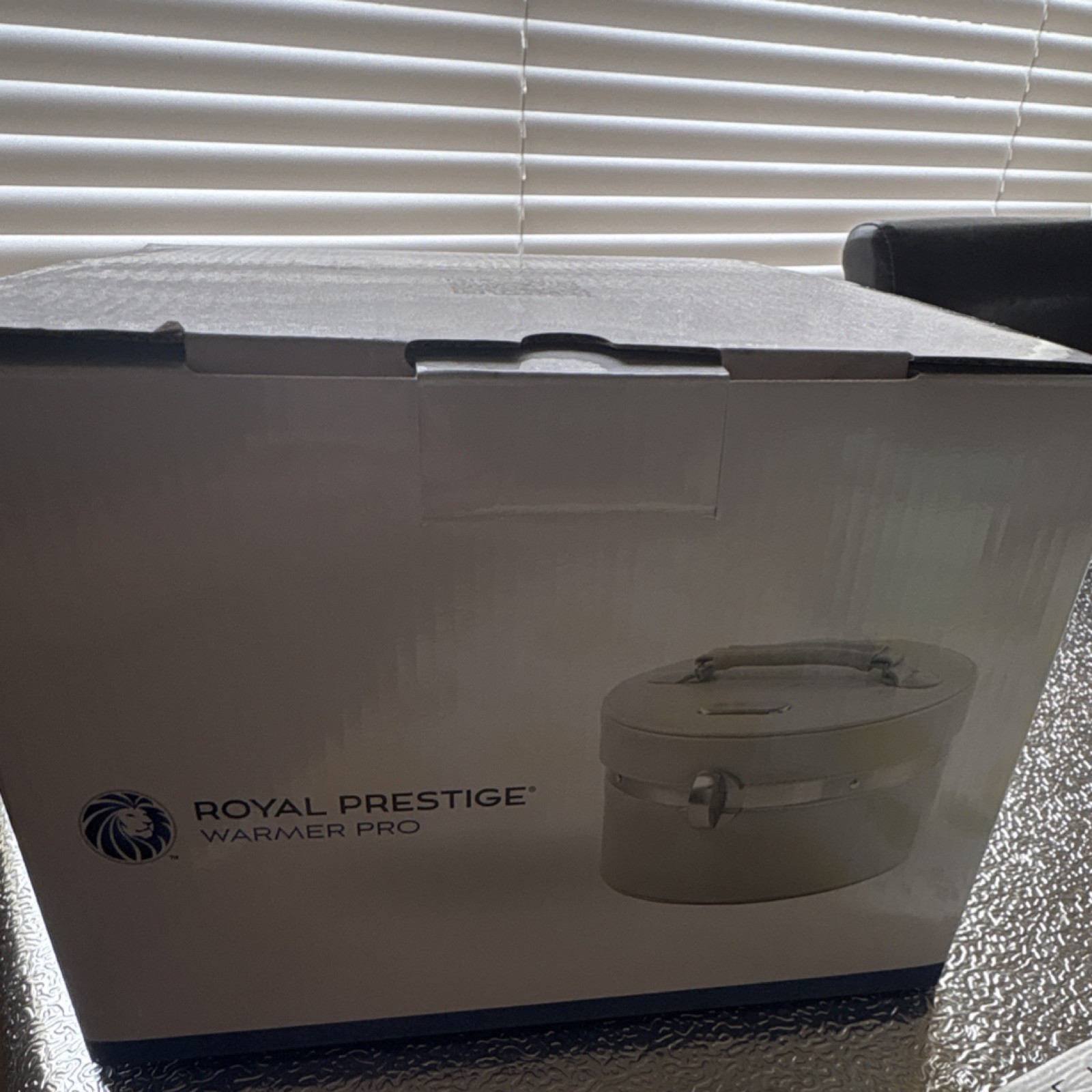 Royal Prestige Warmer Pro Oval White Food Warmer PE4000