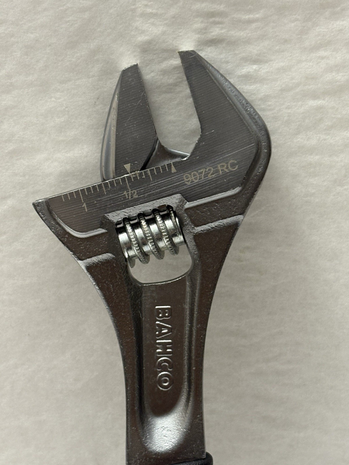 New BAHCO 9072. US 10” Adjustable Wrench With Scale Black (SH7)