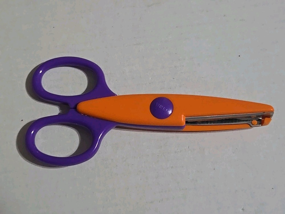 Fiskars Kidzors Paper Edgers Scissors