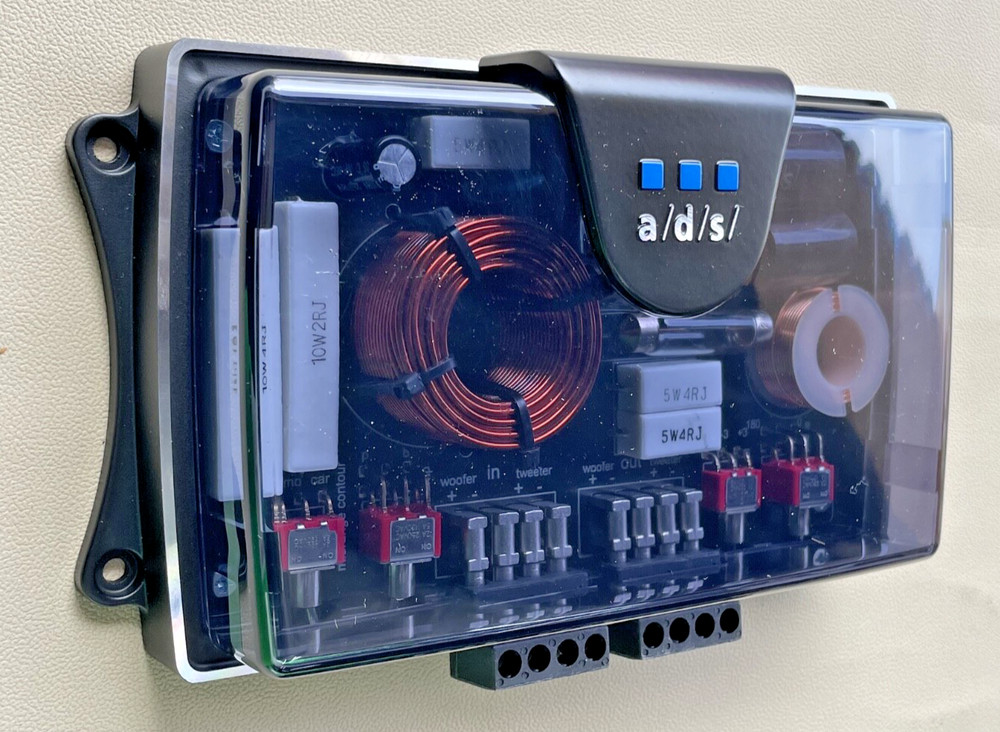 Old School A/D/S 346CS Crossover Pair, Display Unit