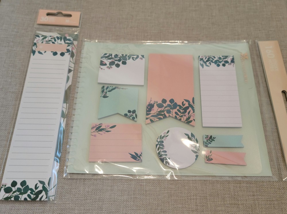 Erin Condren Eucalyptus Snap-in Stylized Sticky Notes and Sticky Notepad