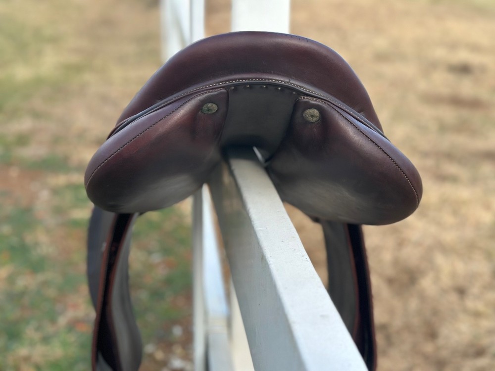 Devecoux Barritz 2AA Med Tree Butter Soft Excellent Condition