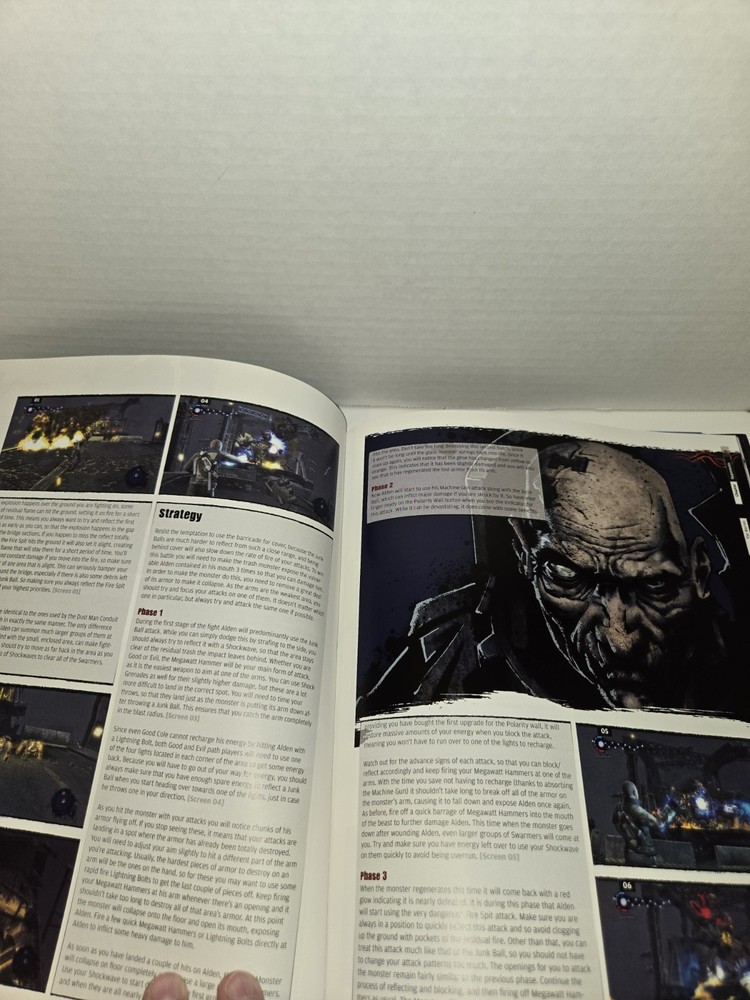 Infamous — Official Strategy Guide / PS3 - PlayStation 3