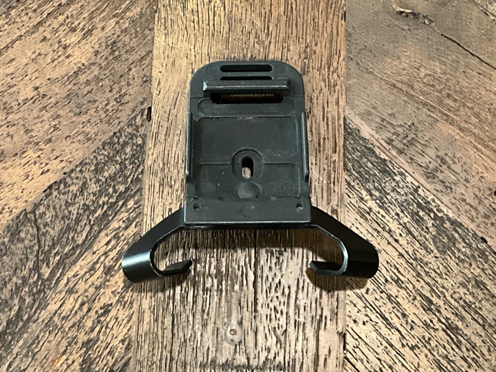 USGI NVG Bracket, Lever Mount PASGT