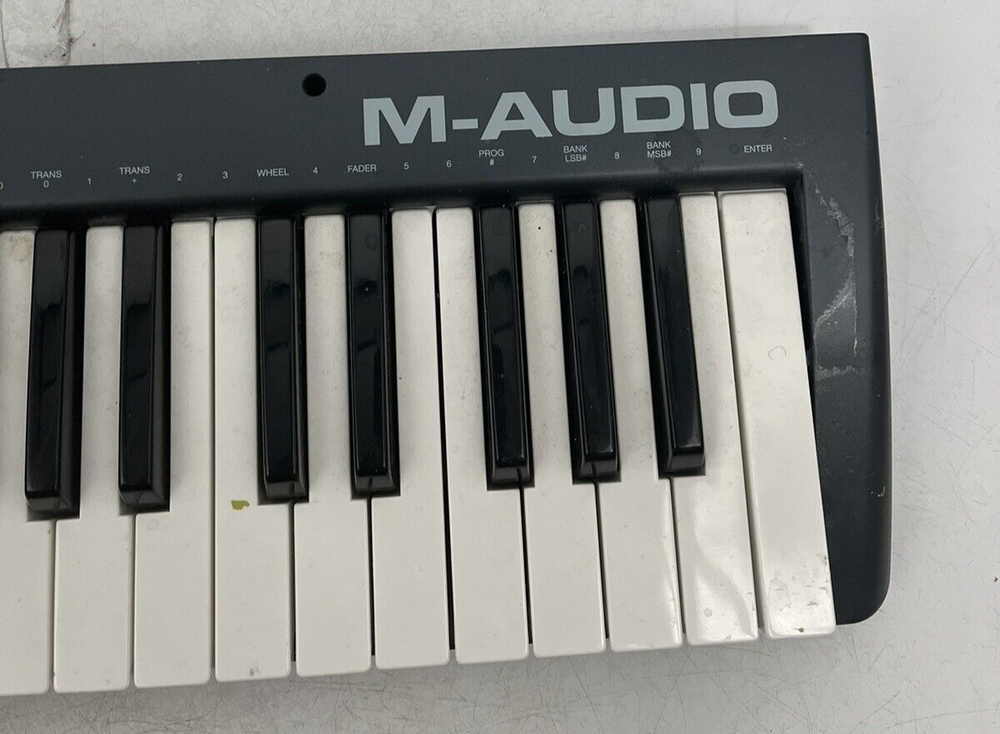 M-Audio Multicolor Keystation 49 MK2 USB MIDI Controller Keyboard