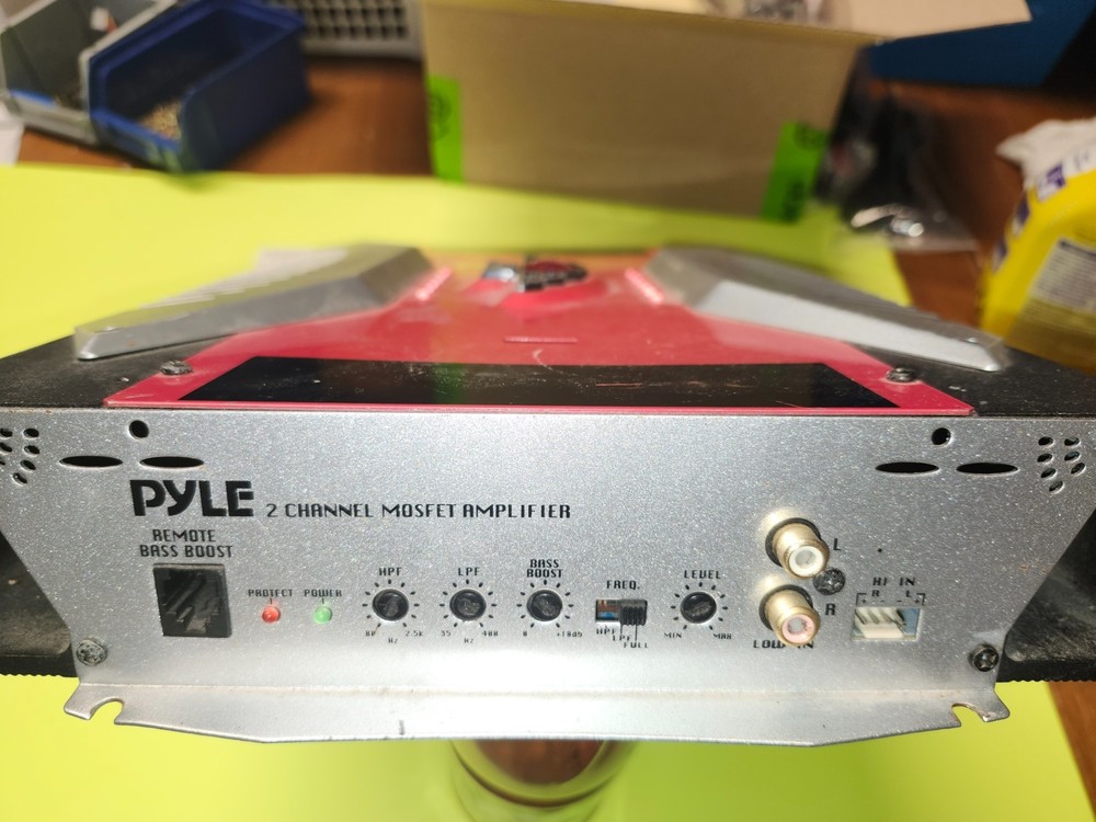 2 CHANNEL 1600 WATT PYLE PLA2480