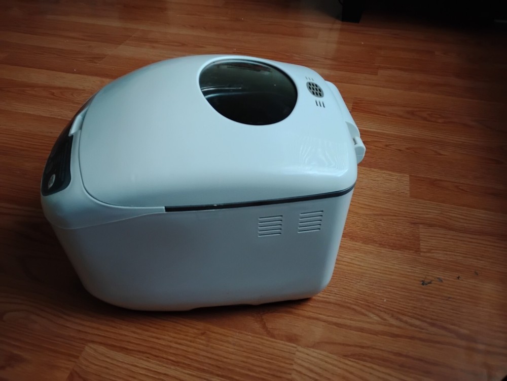New! Kitchen Ace Bread Maker Home Bakery LCD Display 19 Programs Portable NIP
