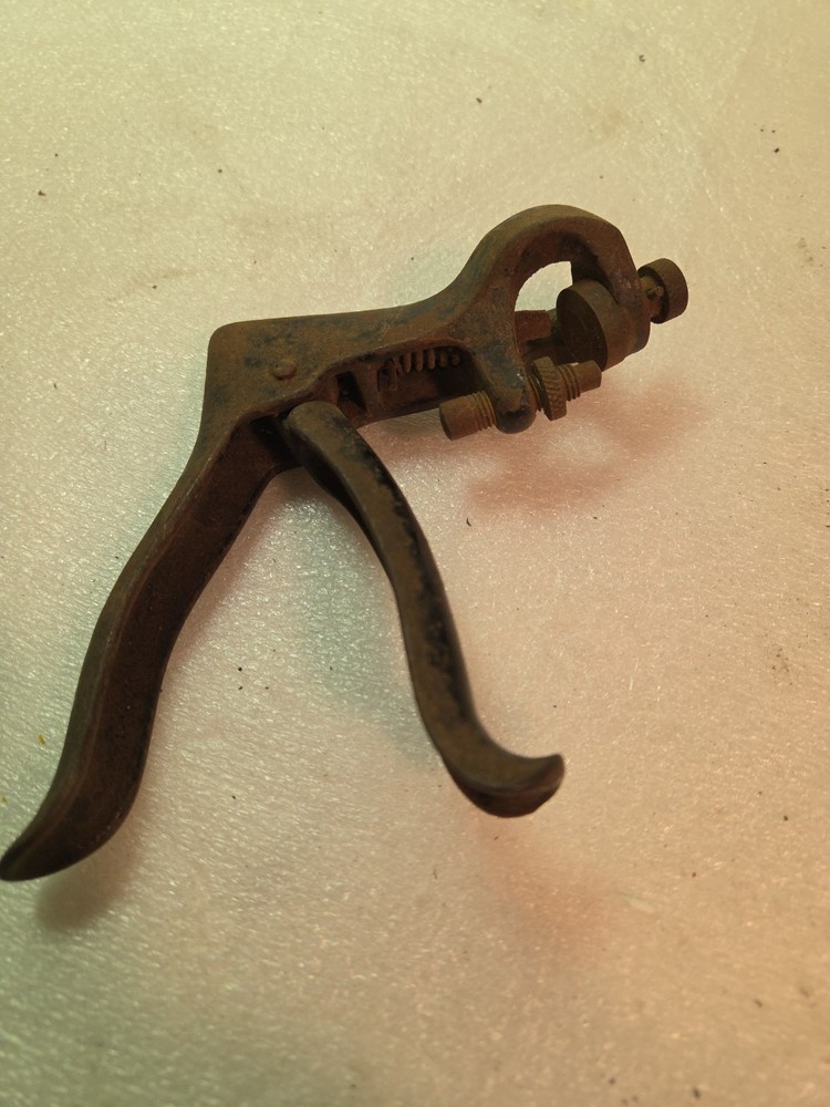 hand saw set tool