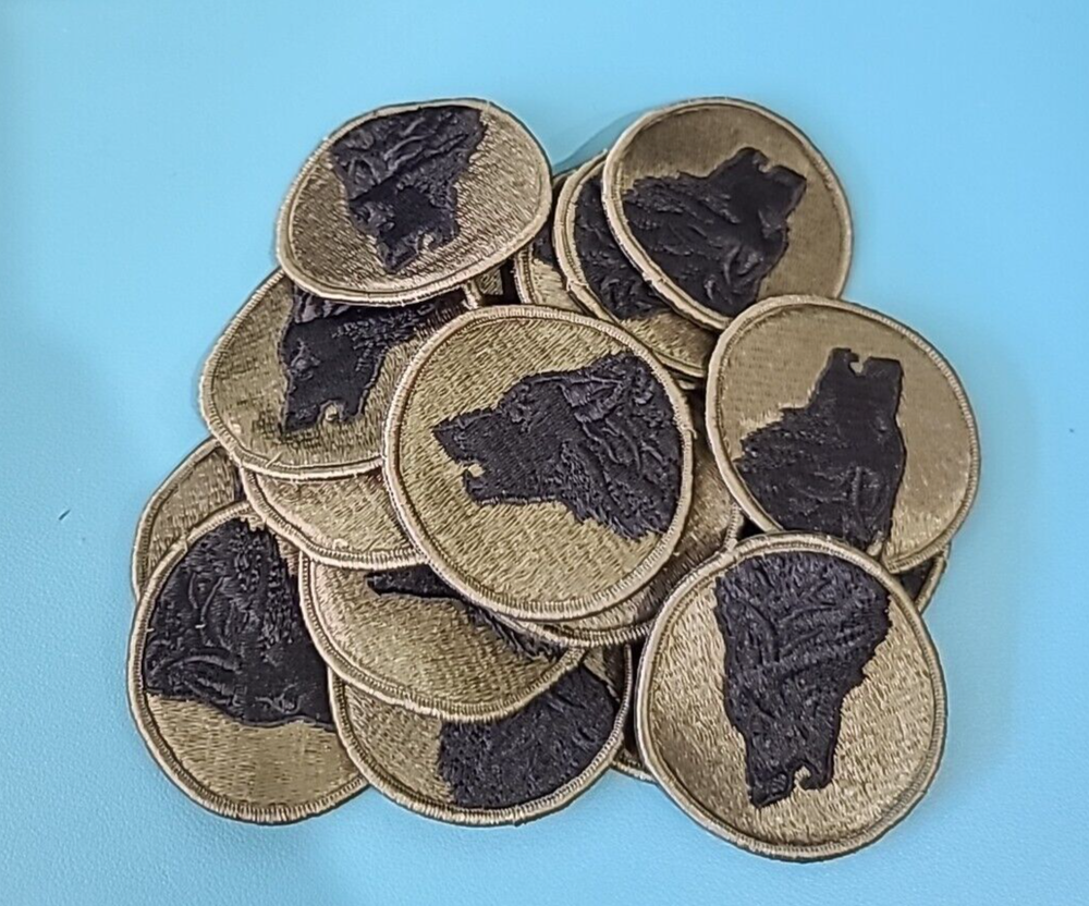 104th Training Division-Merrowed Edge-Snow Back Patch---------WW-II (1 Patch) *